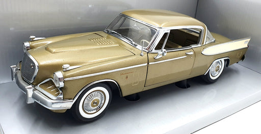 Motor City Classics 1/18 Scale 80001 - 1957 Studebaker Golden Hawk - Gold