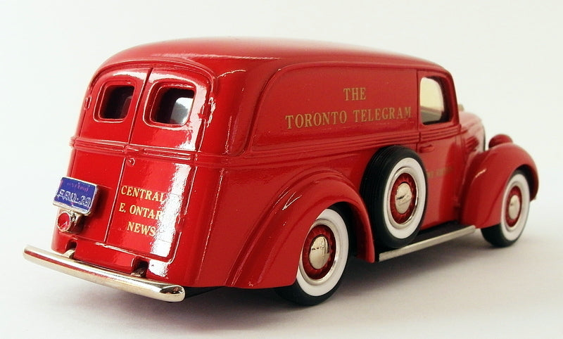 Durham Classics 1/43 Scale DC81218 - 1939 Ford Panel Delivery Van