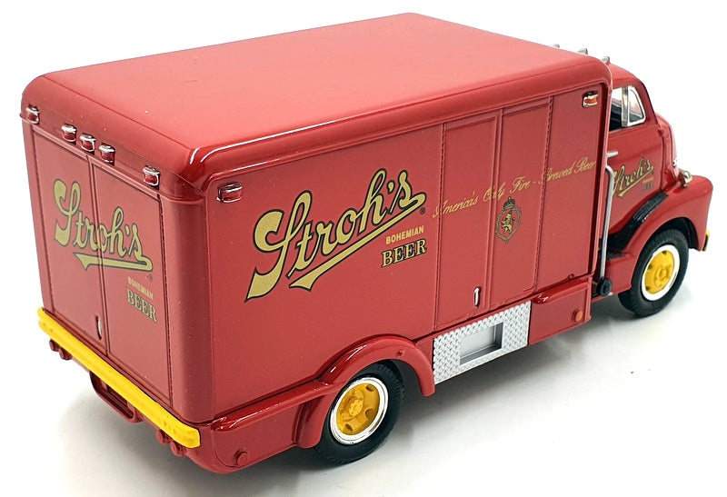 First Gear 1/34 Scale 10-1353 - 1952 GMC Insulated Van Stroh's Beer