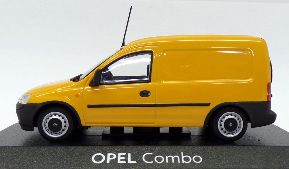 Minichamps 1/43 Scale Van 17 99 082 - Opel Combo - Yellow
