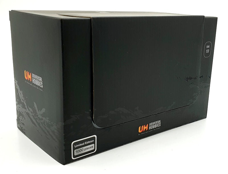 Universal Hobbies 1/32 Scale UH6691 - Claas Variant 560 RF Pro - Green