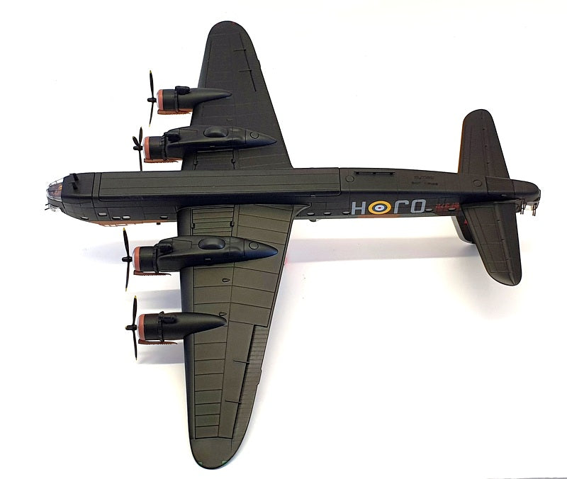Corgi 1/72 Scale Aircraft AA39502 - Short Stirling Mk.1 BF372 OJ-H 149 Sqn