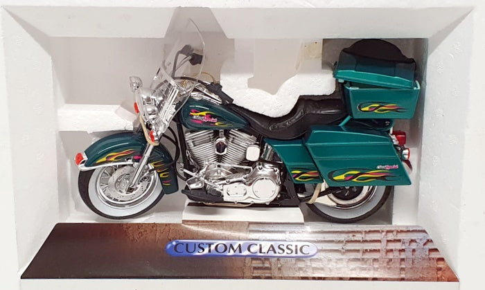 Guiloy 1/10 Scale 17507 - Custom Classic Special Motorcycle - Green
