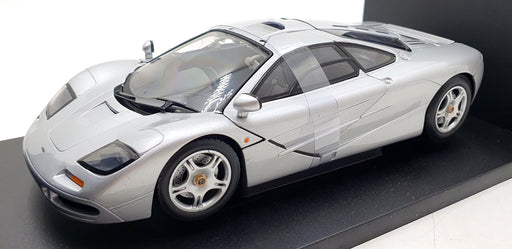 UT Models 1/18 Scale Diecast 530 133180 - McLaren F1 Roadcar - Silver
