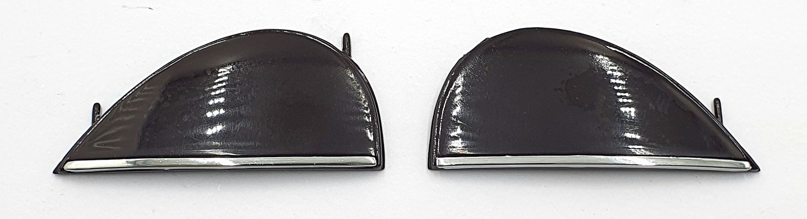 Precision 100 1/18 Scale Diecast 32890 - 1937 Lincoln Zephyr - Burgundy