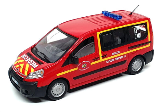 Solido 1/43 Scale 50144 - Citroen Jumpy Minibus Sapeurs Pompiers Medic - Red