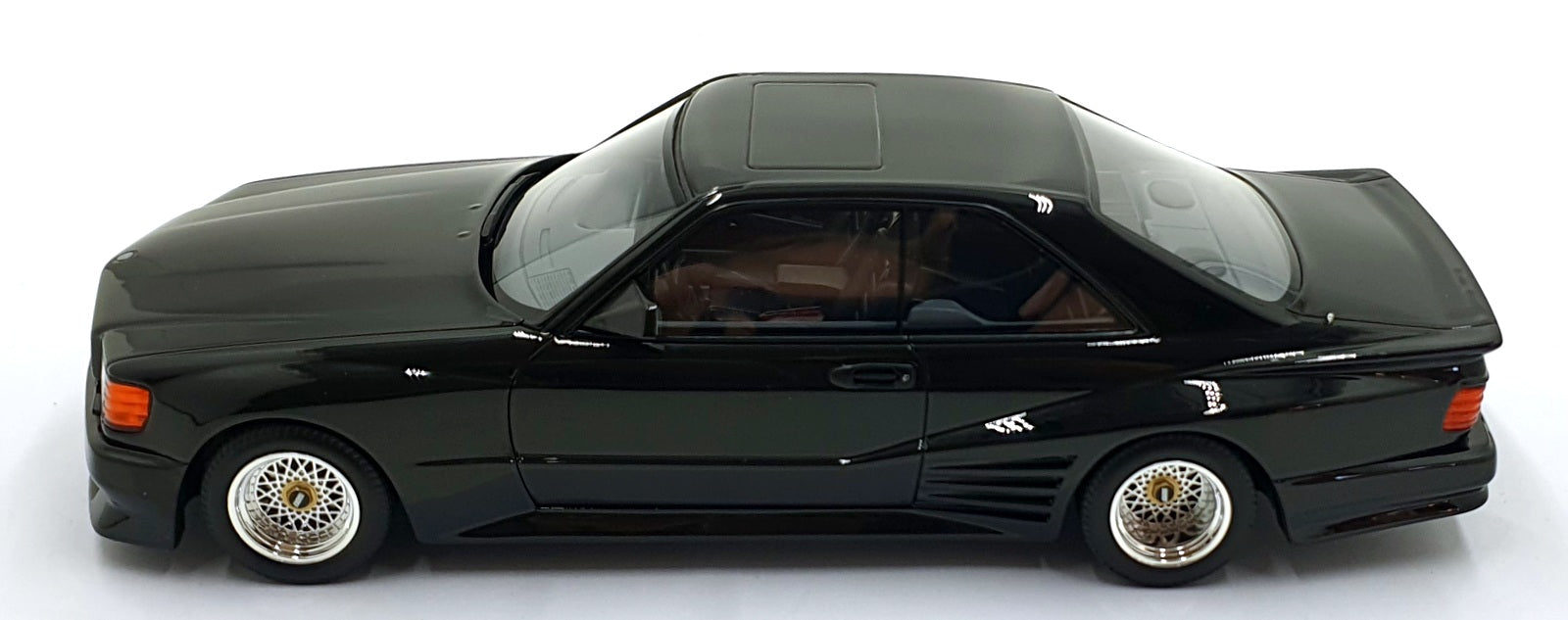 Otto Models 1/18 Scale Resin OT1134 - Koenig-Specials 560 SEC - Black