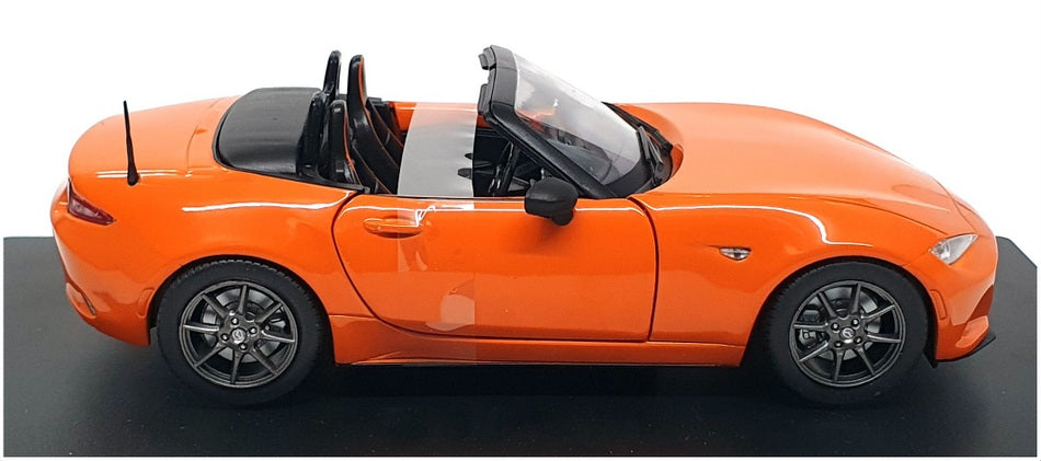 WhiteBox 1:24 Mazda MX-5 ND orange WB124178-O Modellauto WB124178-O  4052176095829