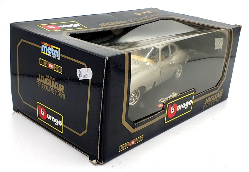 Burago 1/18 Scale Diecast 3038 - 1961 Jaguar E Coupe - Silver