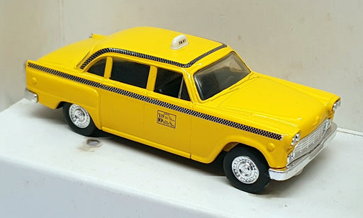 Ertl 1/43 Scale Diecast 2587 - Checker Taxi Cab - Yellow