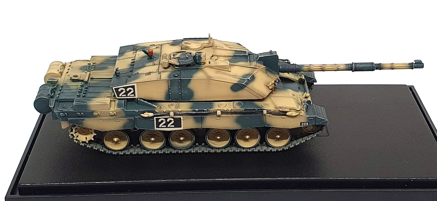 Dragon Models 1/72 Scale 60035 - Challenger II Tank Royal Army Batus Canada