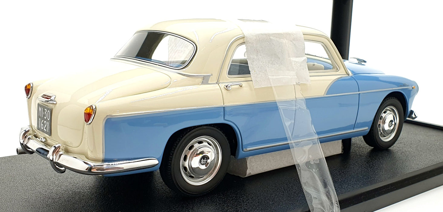 Cult 1/18 Scale Resin CML162-1 - 1958 Alfa Romeo 1900 Super Berlina - White/Blue