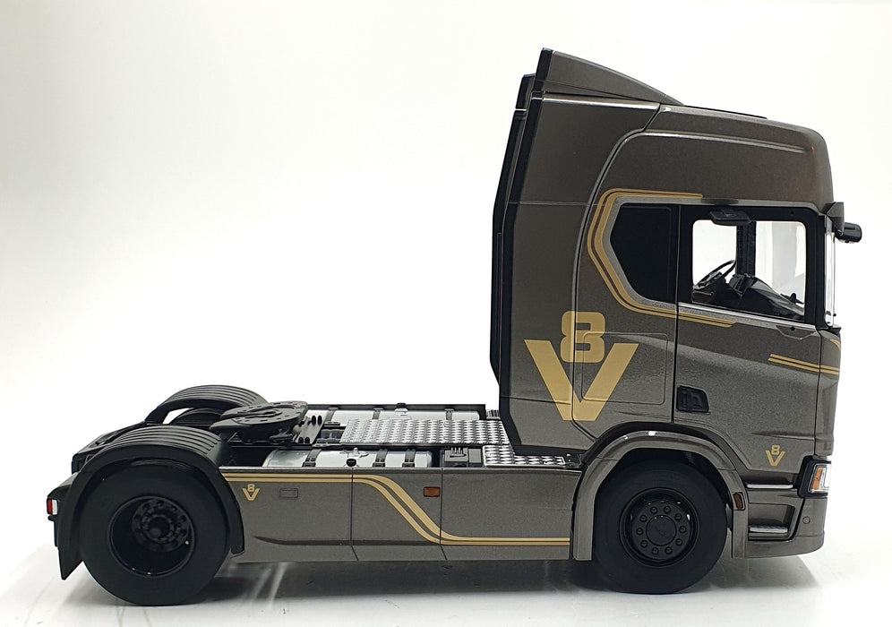 Ixo 1/18 Scale PCL30223 - Scania R500 Truck - Met. Grey