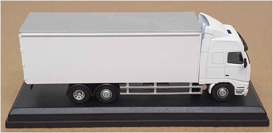 Oxford Diecast 1/76 Scale 76VOL01BL - Volvo FH Box Lorry - White