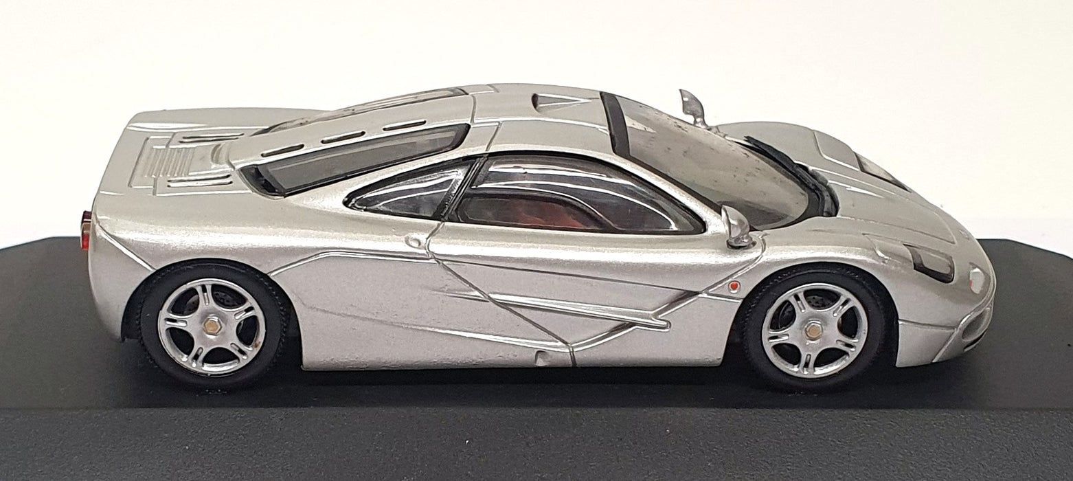 Minichamps 1/43 Scale 530 133431 - McLaren F1 Road Car - Silver
