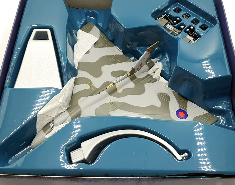 Corgi 1/144 Scale 48303 Avro Vulcan B2 XH558 First and Last in Service