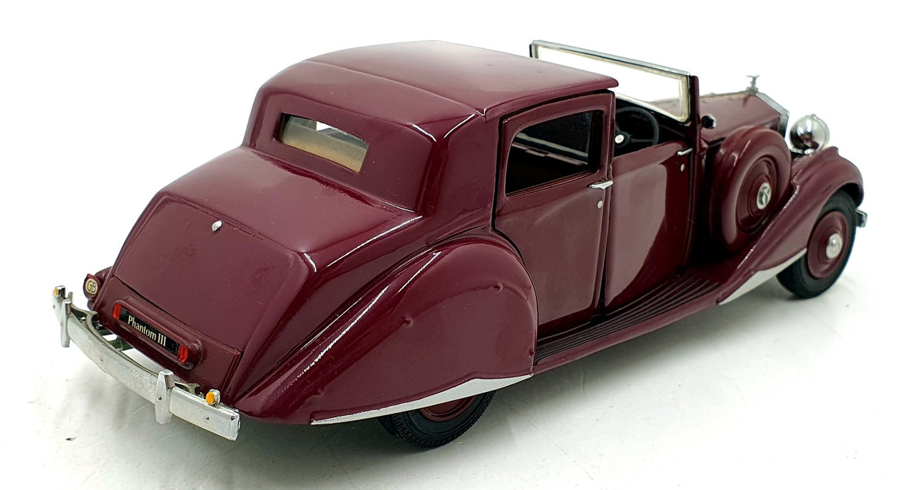 Danbury Mint 1/24 Scale 9126B - 1938 Rolls Royce Phantom III - Burgundy