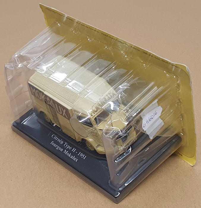 Hachette 1/43 Scale G1165016 - 1951 Citroen Type H Fourgon Van - Lt. Beige