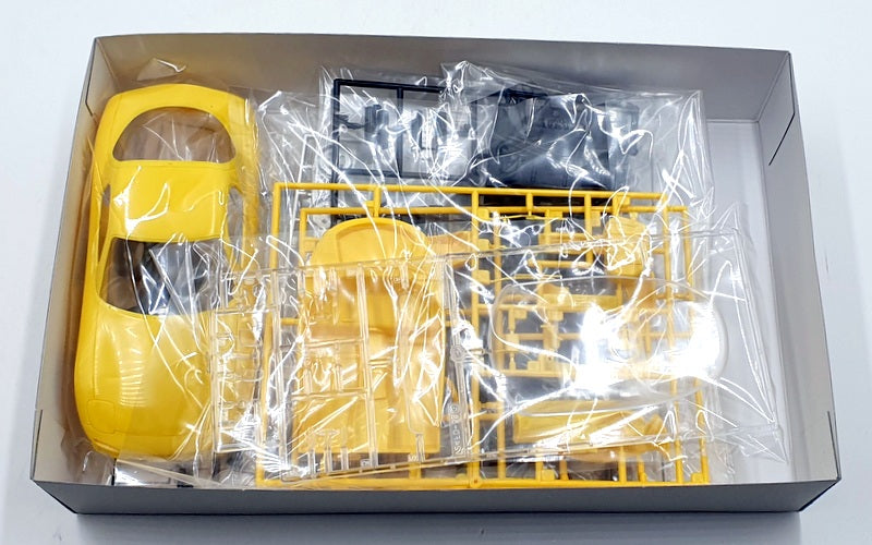 Fujimi 1/24 Scale Unbuilt Kit 183688 - Initial D Mazda FD3S RX-7 