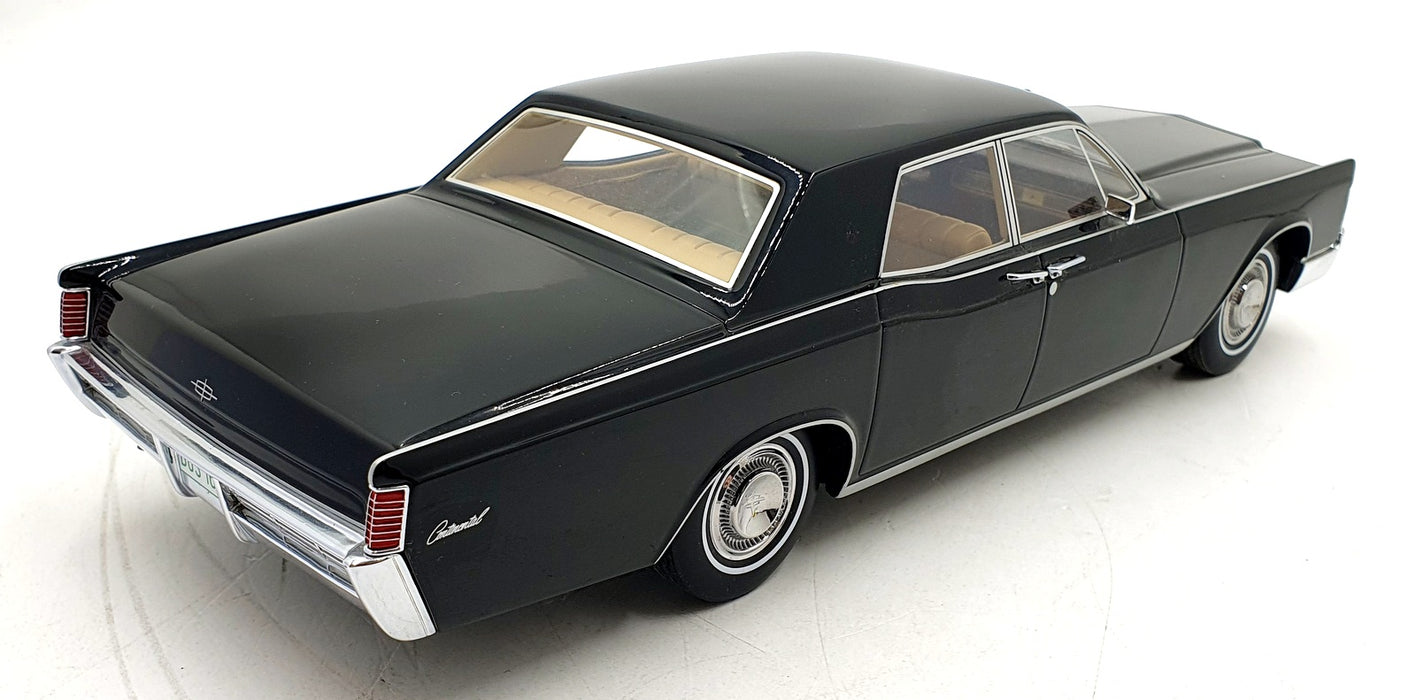 BOS Models 1/18 scale Resin BOS169 Lincoln Continental Limousine Black
