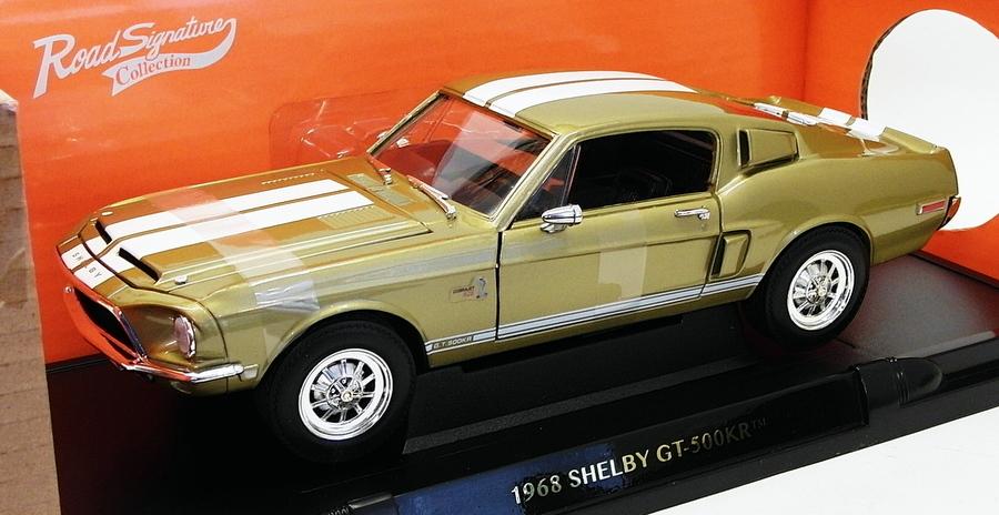 Road Signature 1/24 Scale Model Car 92168 - 1968 Shelby GT-500KR - Gold