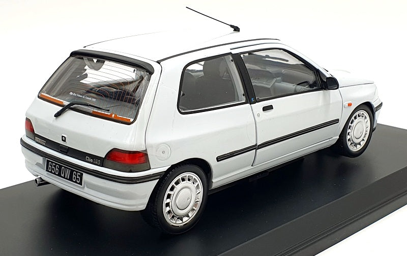 Norev 1/18 scale Diecast 185251 - 1991 Renault Clio 16S - Glacier White