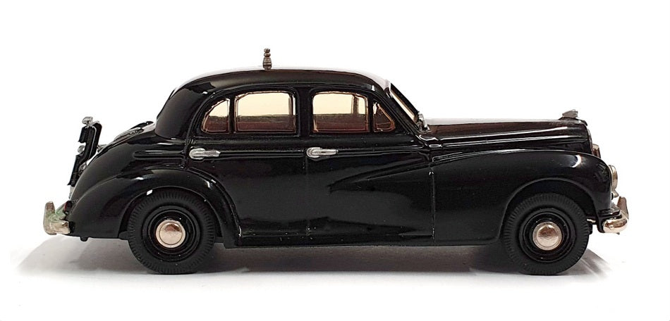 Pathfinder Models 1/43 Scale PGW01 - 1953 Morris Six Police Car - Black