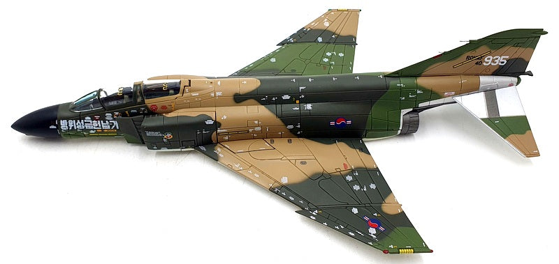 Hobby Master 1/72 Scale HA1914B - McDonnell Douglas F-4 Phantom II ROKAF