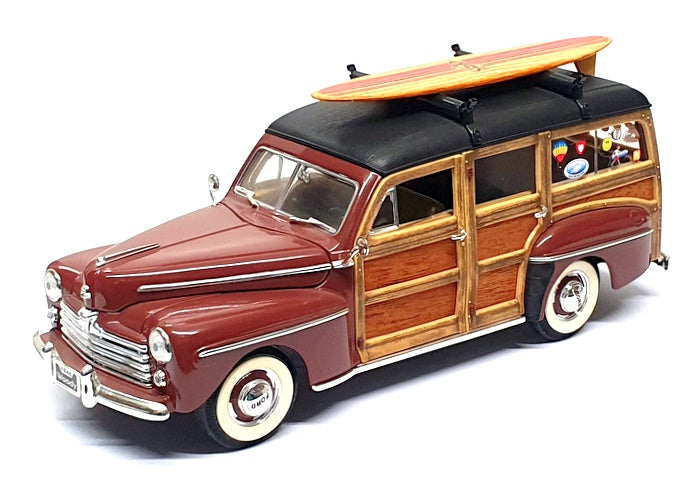 Signature Series 1/18 Scale Diecast 2625U - 1948 Ford Woody - Maroon