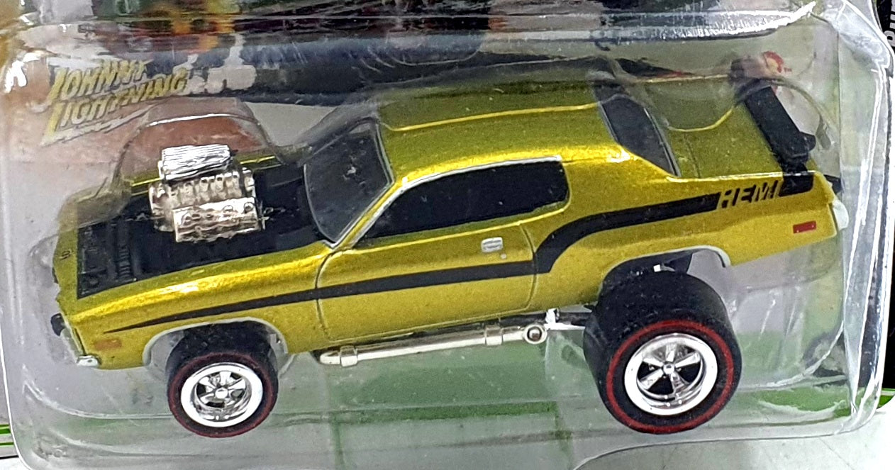 Johnny Lightning 1/64 Scale JLSF021 - 1973 Plymouth Road Runner - Met. Green