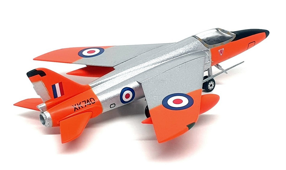 Aviation72 1/72 Scale AV72-28-002 - Folland Gnat F-1 XK740 RAF N. Weald 1963