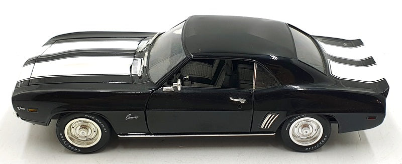 ERTL 1/18 Scale Diecast 7366 - 1969 Chevrolet Camaro Z/28 - Black