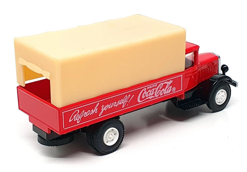 AHL Hartoy 1/64 Scale 64110 - Mack Truck "Coca-Cola" Coke - Red/Beige