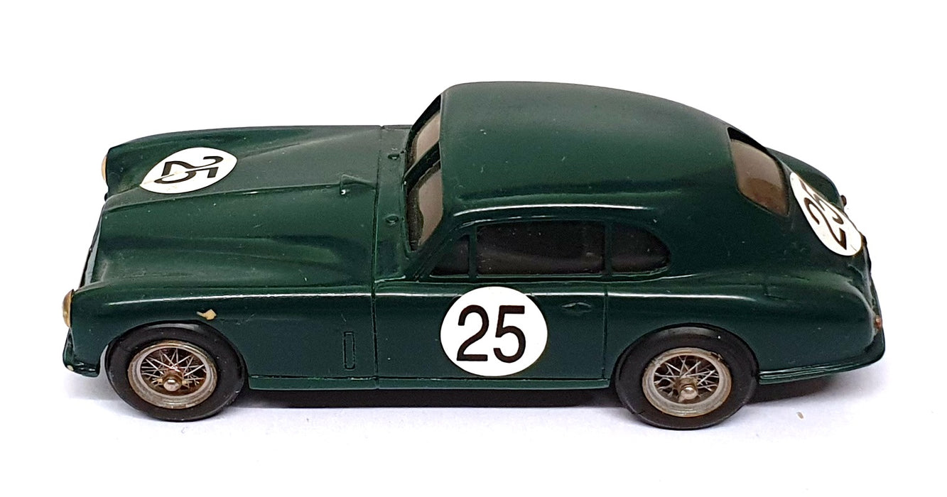 Heco Models 1/43 Scale Built Kit HEC25 - Aston Martin DB2 Race Car - Green