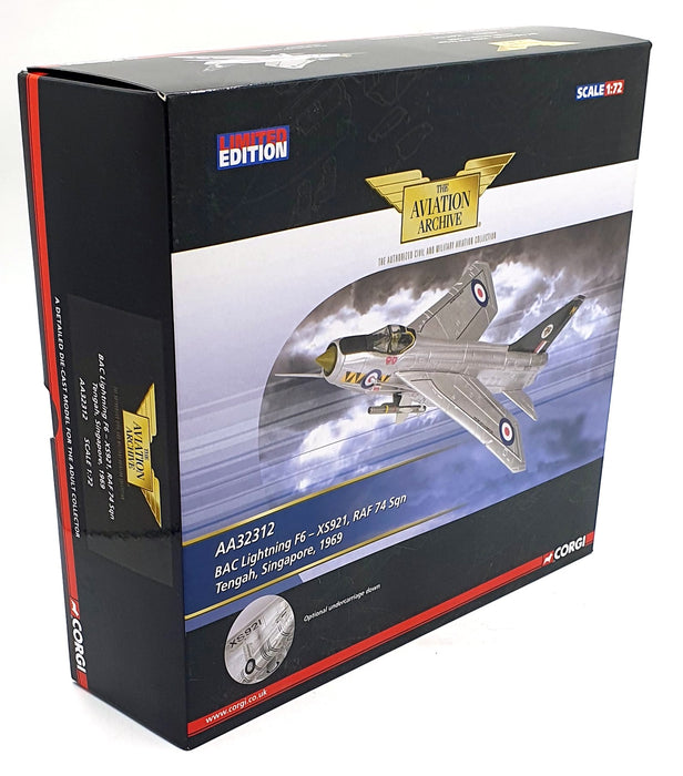 Corgi 1/72 Scale AA32312 - BAC Lightning F6 - XS921, RAF 74 Sqn Singapore 1969