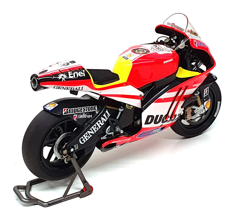Minichamps 1/12 Scale 122 110846 - Ducati Desmosedici GP11 Unveiling V. Rossi