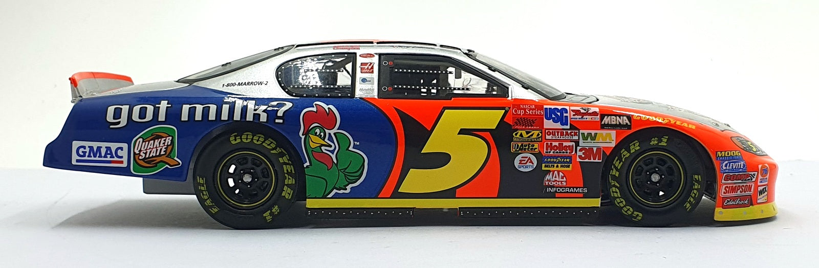 Action 1/24 Scale Diecast 106867 '04 Chevrolet Monte Carlo #31 Cingular Wireless