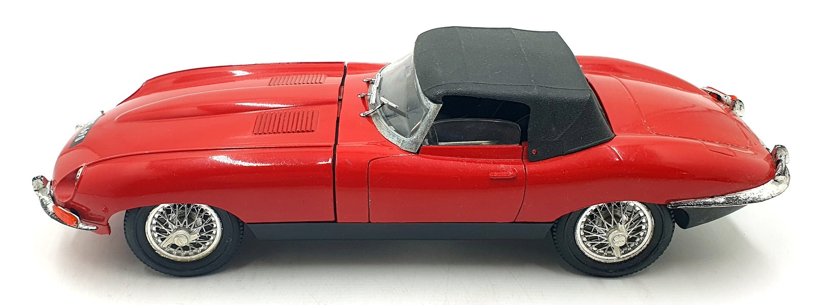 Polistil 1/16 Scale Diecast 22426C - Jaguar XK E-Type Cabriolet - Red/Black