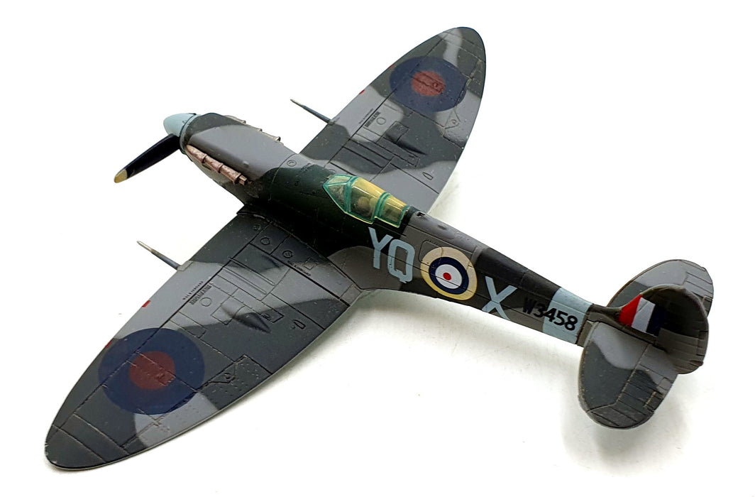 Easy Model 1/72 Scale 37211 - Supermarine Spitfire Mk V WW2