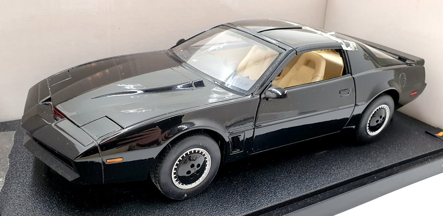 Hot Wheels 1/18 Scale Diecast BLY60 - Knight Rider KITT 1982 Pontiac Trans Am