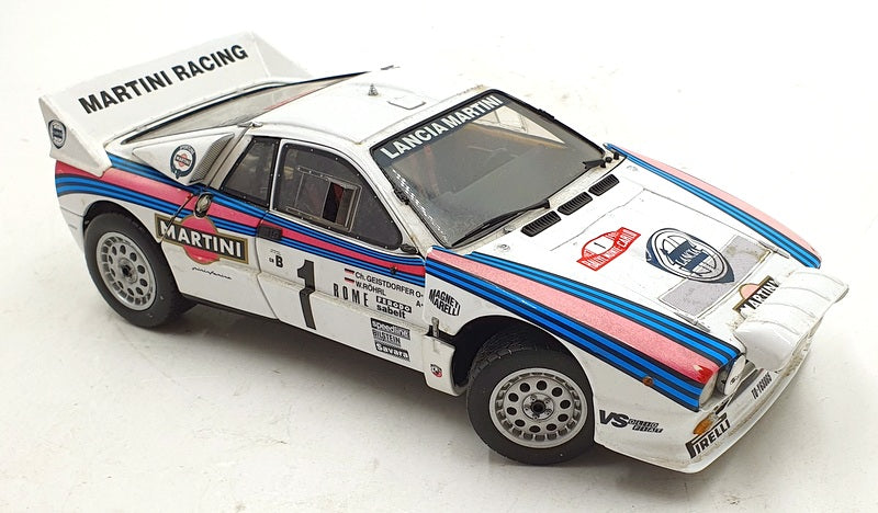 Kyosho 1/18 Scale Diecast 13625G - Lancia 037 Rally Martini RMC #1 W.Rorhl