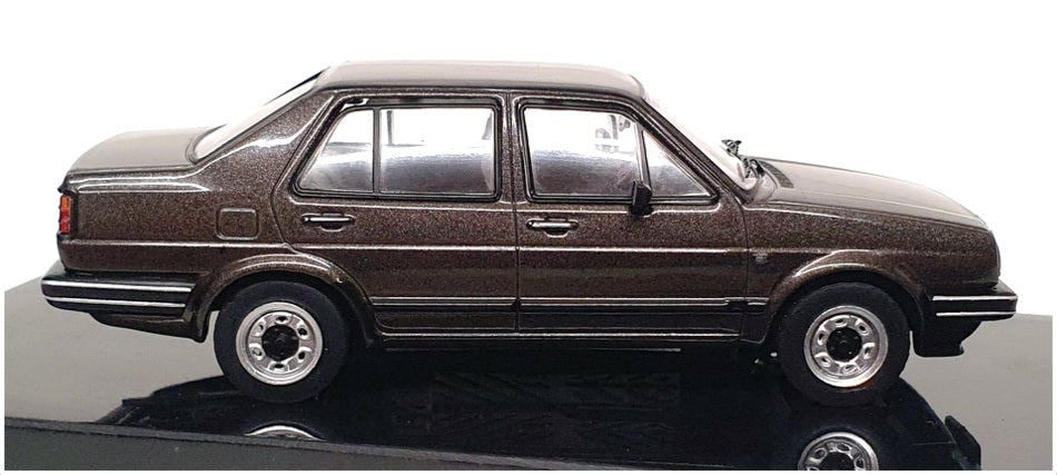 Ixo 1/43 Scale CLC500N.22 - 1984 Volkswagen Jetta MkII - Met Brown