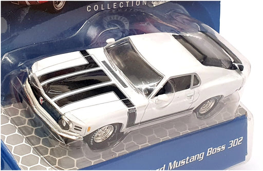 Matchbox 1/43 Scale B6921 - 1970 Ford Mustang Boss 302 - White/Black