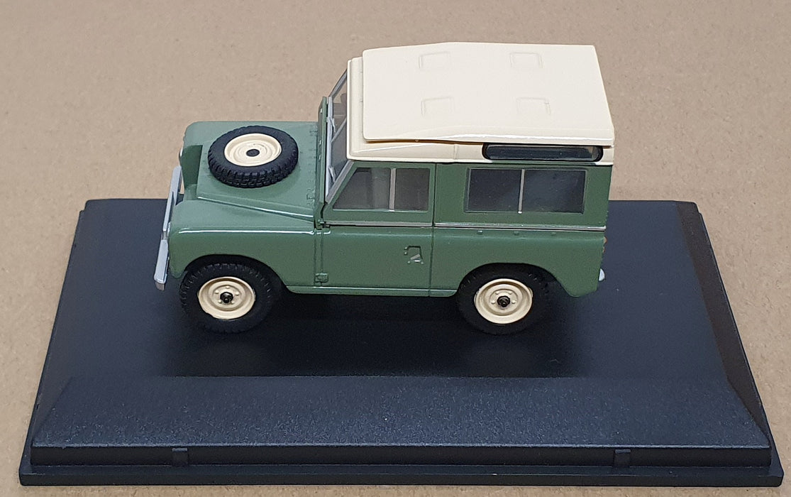 Oxford Diecast 1/43 Scale 43LR2AS003 - Land Rover Series IIA SWB  - Pastel Green
