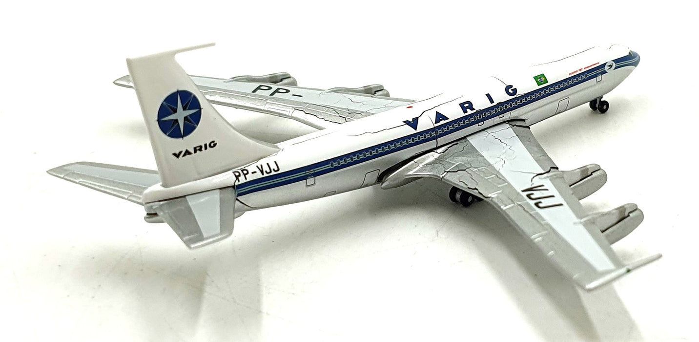 Aero Classics 1/400 Scale B 707-320/420 -  Boeing Varig PP-VJJ Aircraft