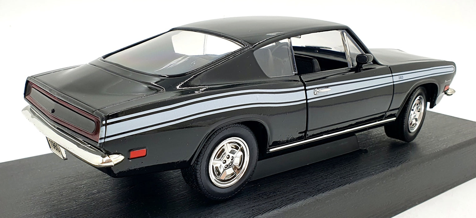 Road Legends 1/18 Scale Diecast 92178 - 1969 Plymouth Barracuda - Black