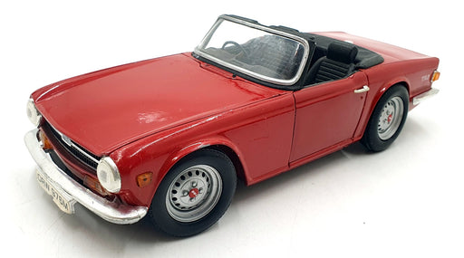 Ertl 1/18 Scale Diecast 22426U - 1974 Triumph TR6 - Red