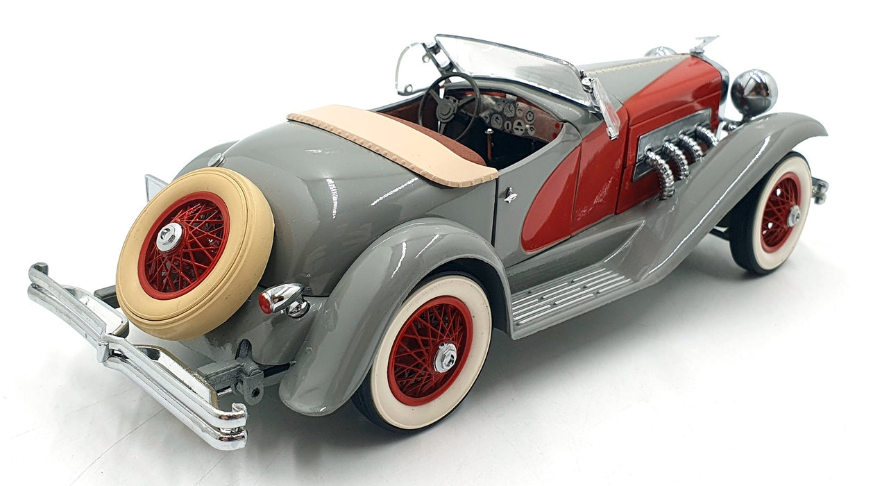 Danbury Mint 1/24 Scale DMDUE02RG - 1935 Duesenberg SSJ - Grey/Red