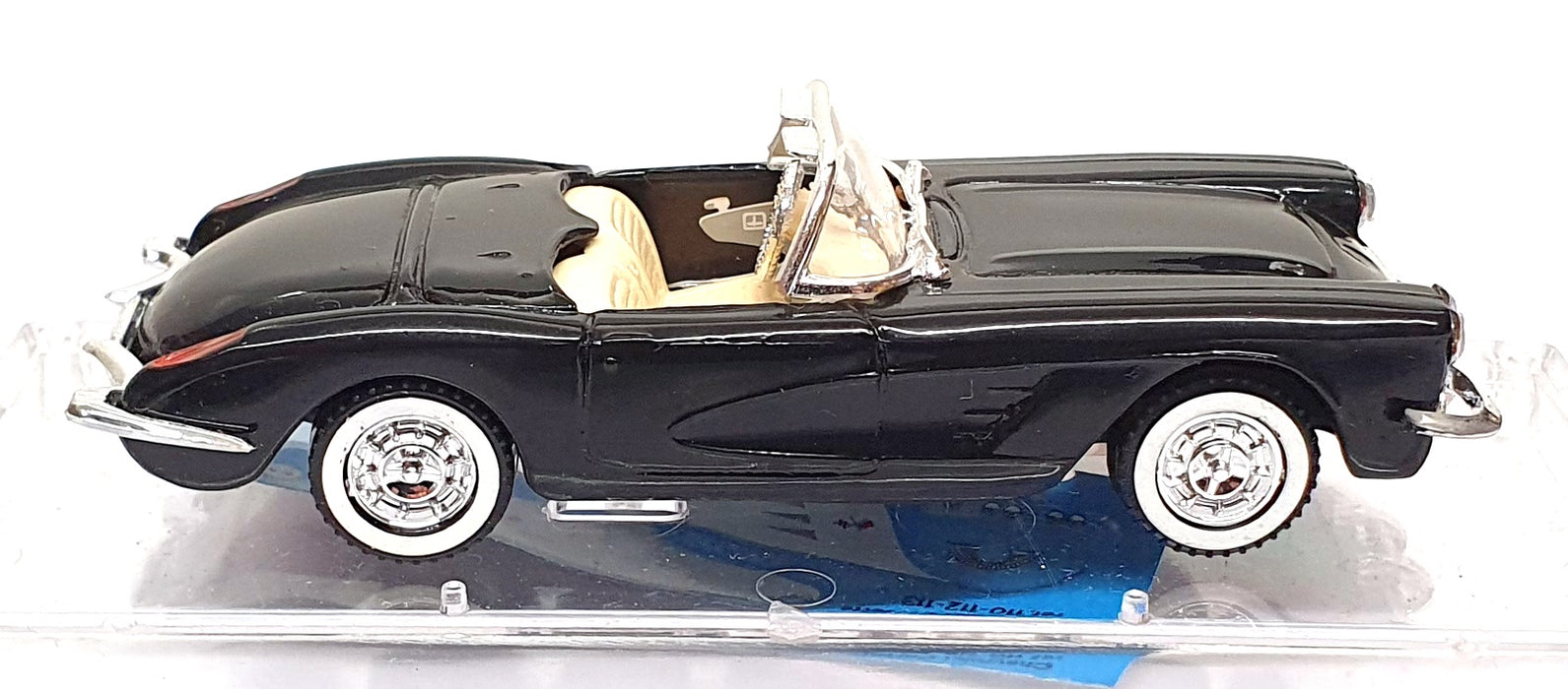 Vitesse 1/43 Scale 110 - 1960 Chevrolet Corvette Open Cabriolet - Black