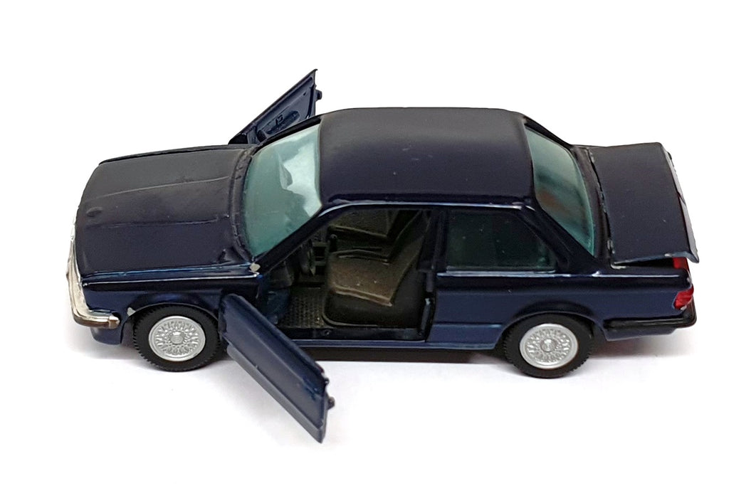 Gama 1/43 Scale Diecast 1166 - BMW 325i - Blue
